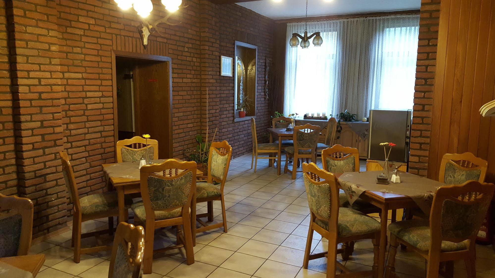 Waldhotel Zur Holzmuhle Eldagsen Екстер'єр фото